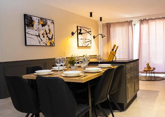 Stylish 3Br Luxury Apartment In Sliema - 3