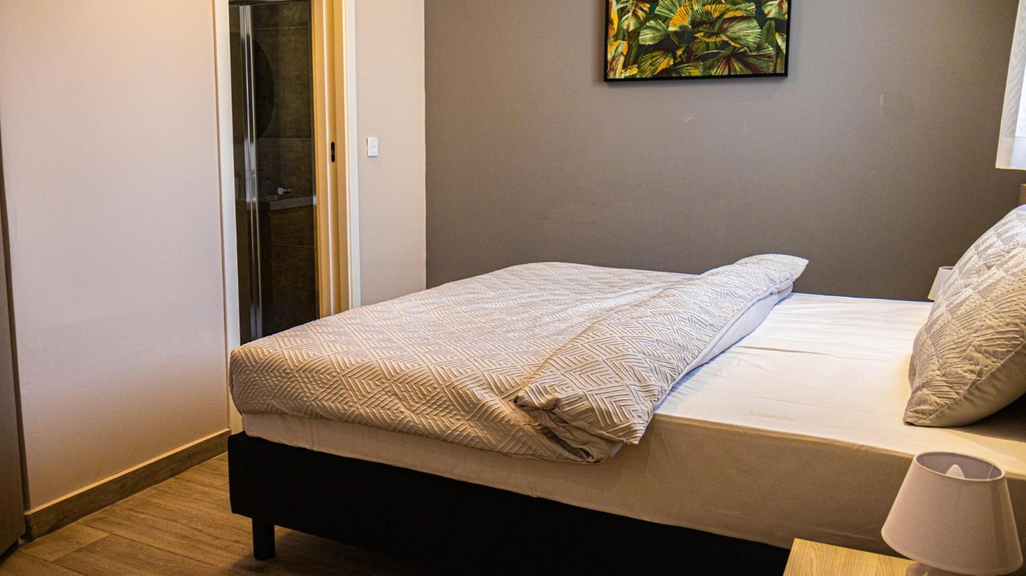 Stylish 3br Luxury In - 3 *